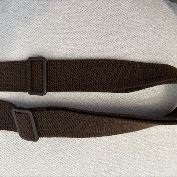 Excellent condition authentic strap. - Picture 8 of 9